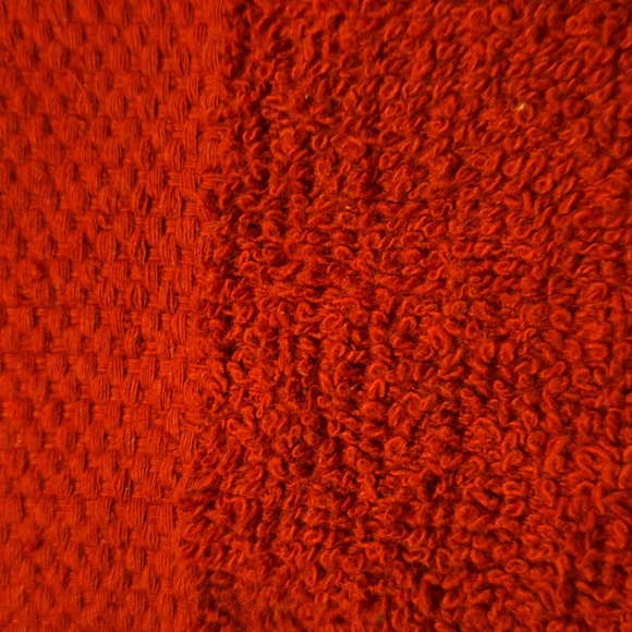 U.S. Polo Assn. 4 Piece Luxurious Red Bath  Towel Set, Retail Price $49.99 - Picture 9 of 12